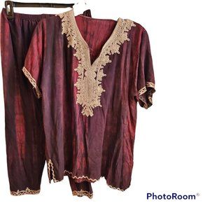 Maroon Short Pants Outfit